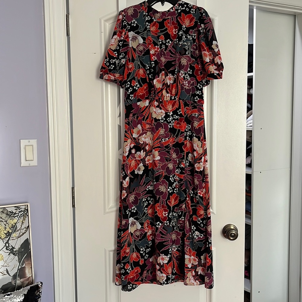 Julia Jordan puff sleeve midi dress